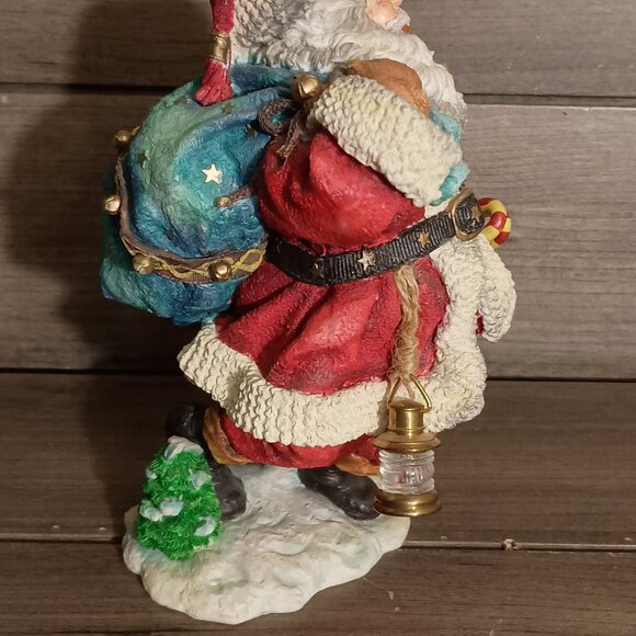 Department 56 In The Spirit Santa Claus Carrying Toy Bag Sculpture 8" Tall - Picture 10 of 13